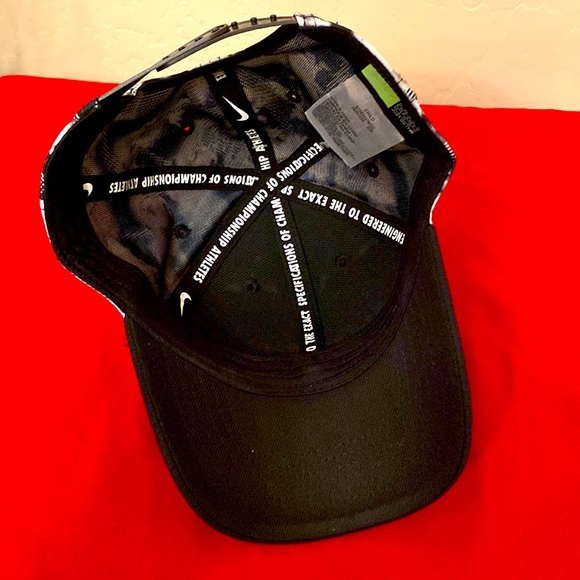 🆕 ONLY ONE! Nike Child SnapBack Cap - Picture 12 of 14